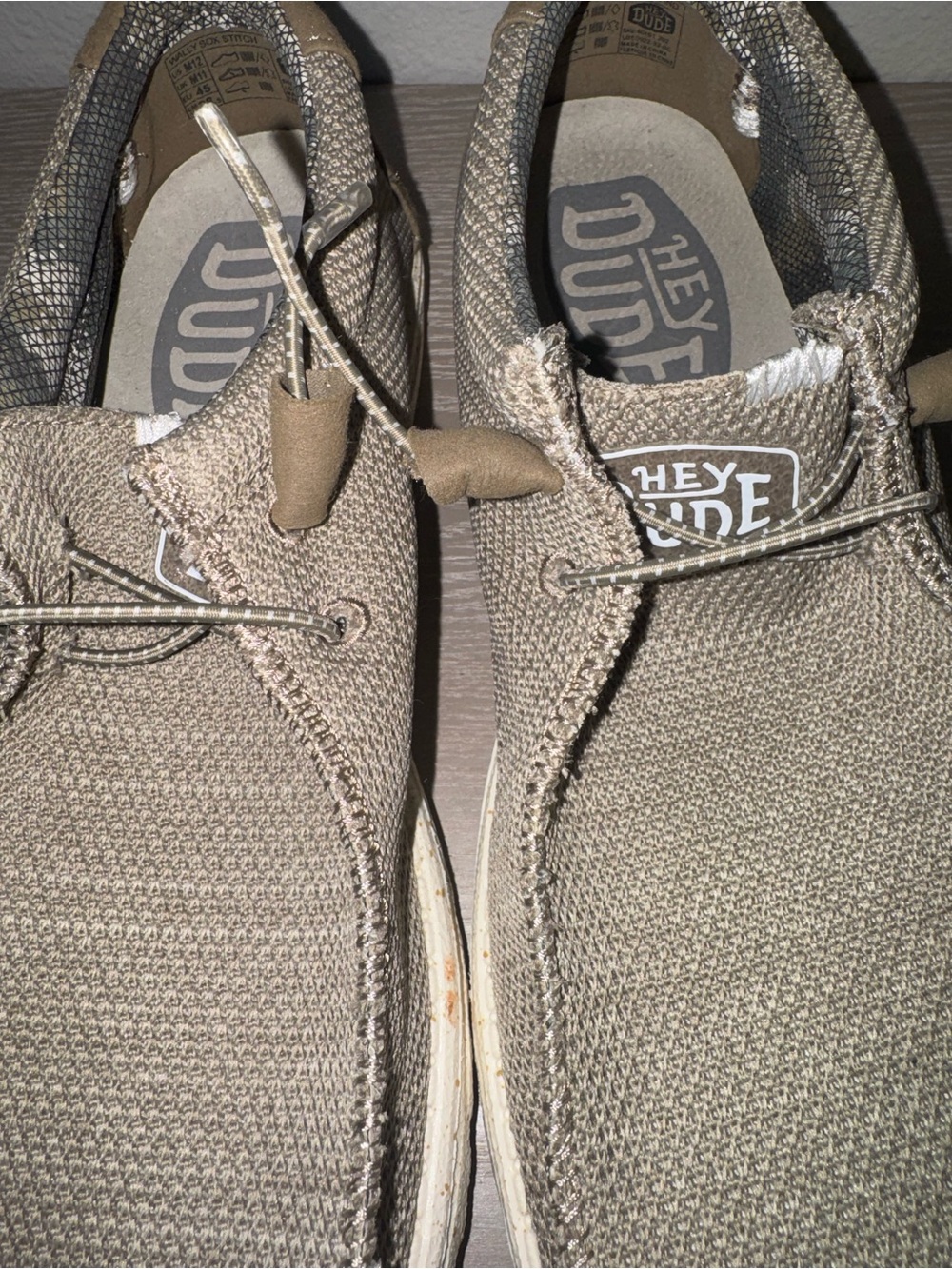 Hey Dude Men's Wally Sox Slip-On Shoe size M12 -tan - Picture 9 of 11